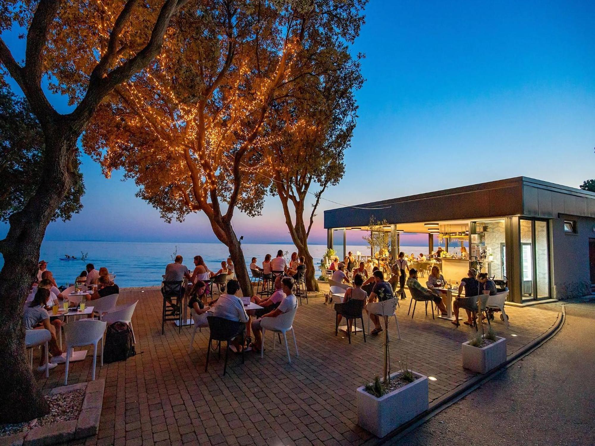 Mobile Homes Mediteran In Caravan Park Strasko, نوفاليا المظهر الخارجي الصورة